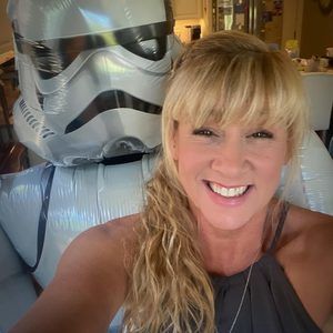 Meet your Posher, Donna